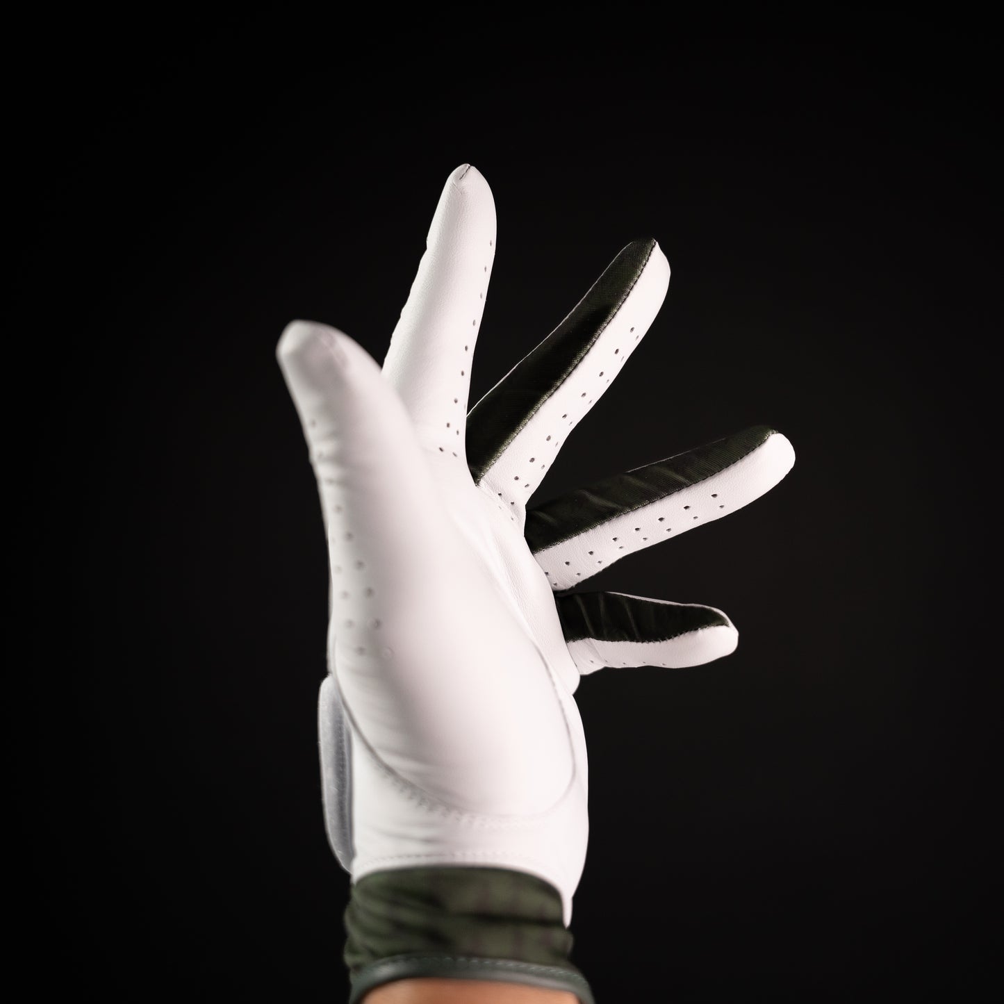 Pine Glove
