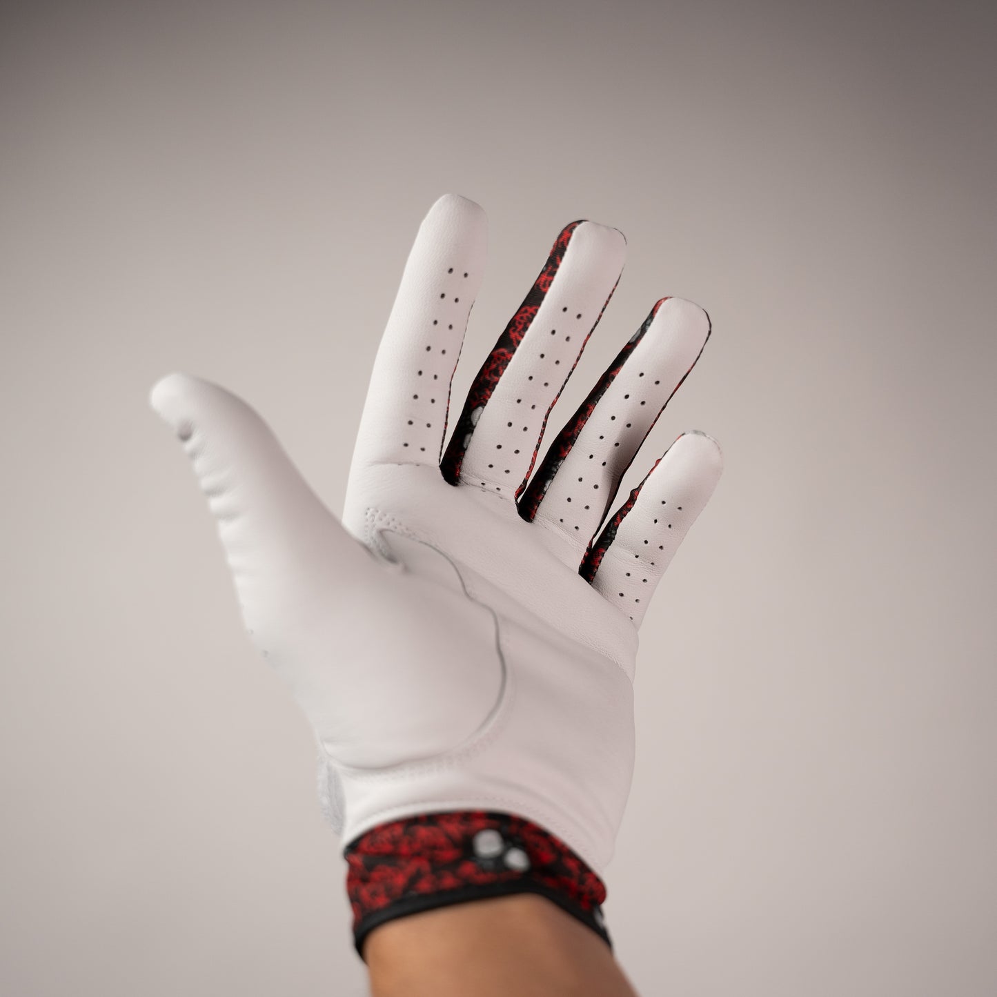 Spider Lily Glove