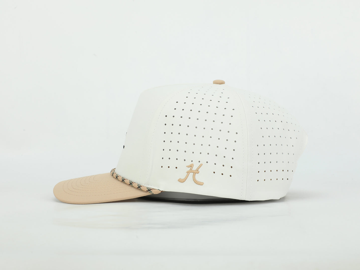 Woody Performance Hat